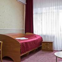 Budget Single Room - Treatment Included