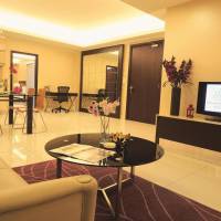 Premier One-Bedroom Apartment