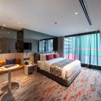 Platinum Suite with window