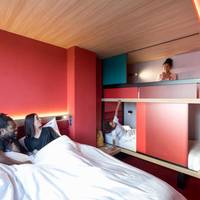 Quadruple Room with Private Bathroom