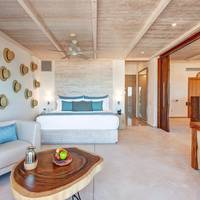 Presidential Ocean Front One Bedroom Suite
