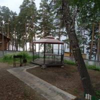 Apartment with Lake View