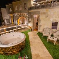 King Suite with Balcony