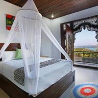 Double Room with Balcony and Sea View