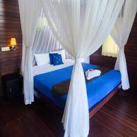 Bungalow with Sea View