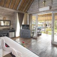 Deluxe Double Room with Garden View Package