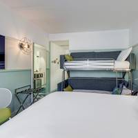 Classic Family Double Room with Two Bunk Beds