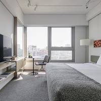Sunrise Deluxe King Room