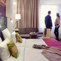 Standard Twin Room with Sofa