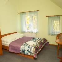 Budget Triple Room with Shared Bathroom