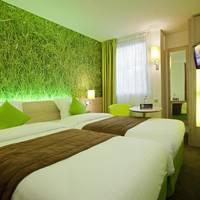 Standard Twin Room - Breakfast Included