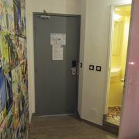 Cabrio Triple Room with Private Bathroom