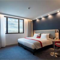 Double Room - Mobility Access with Roll-in Shower