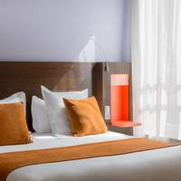 Comfort Queen Room
