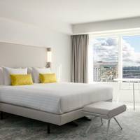 Family Room with Parisian View 