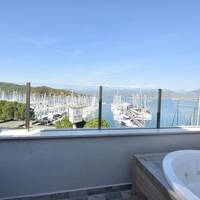 Deluxe Suite with Sea View
