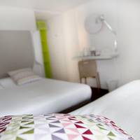 Next Generation Room with 1 Double Bed an 1 Single Bed