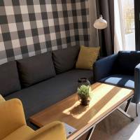 Apartment Deluxe Pop Art