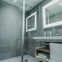 Two Connected Double Rooms