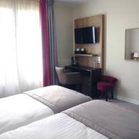 Classic Twin Room