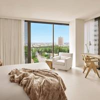 Loft, Guest room, 1 King, City view
