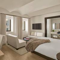 Penthouse Suite