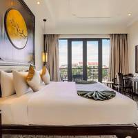Super Deluxe Double Room with Balcony and River View
