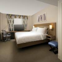 King Room - Hearing Accessible with Roll in Shower