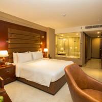 Signature Plus King Room