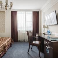 Standard Double Room with Terrace