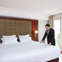 Executive Junior Suite - VIP Services