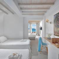 Quadruple Room with Shared Pool
