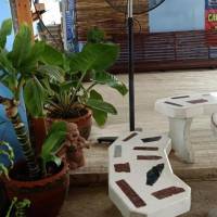 Twin Room with Air Conditioning and Shared Bathroom