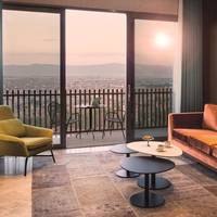 Executive Suite with Spa Bath