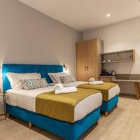 Standard Triple Room with Internal View