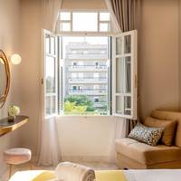Deluxe Triple Room with City View