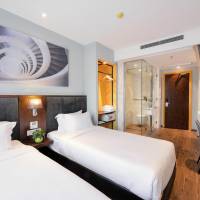Deluxe Twin Room with City View