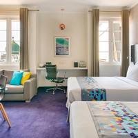 Deluxe Family Room