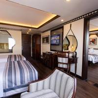 Deluxe Double Room City View Balcony