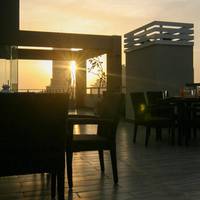 Penthouse Apartment with 10 AM Early Check-in & 4 PM Late Check-out (on Availability)