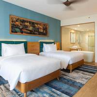Premier Twin Room with Ocean View