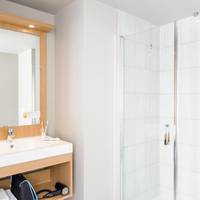One-Bedroom Apartment (4 Adults)