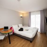 Studio (2 Adults)