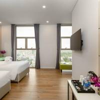 Junior Suite Twin with City View