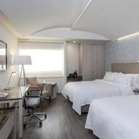 Deluxe Room with Two Beds - Non-Smoking 