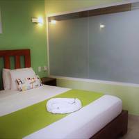 Queen Room with Pool View