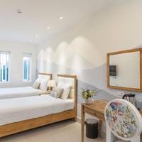 De Charme Room 2