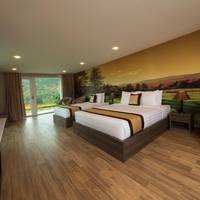 Deluxe Triple Room with Lake View