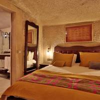 Double Cave Room with Private Bathroom
