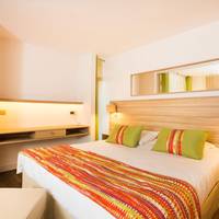 Quadruple Room with Terrace